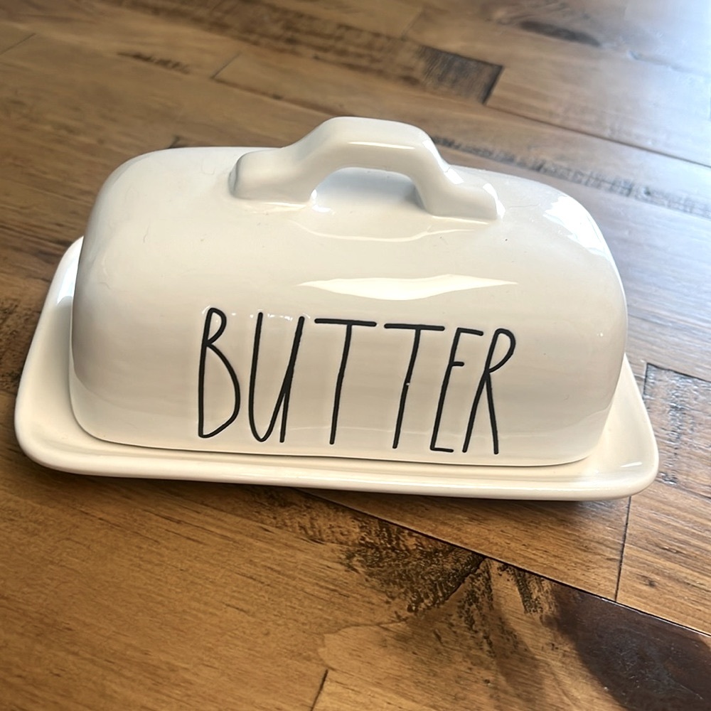 Rae Dunn BUTTER dish